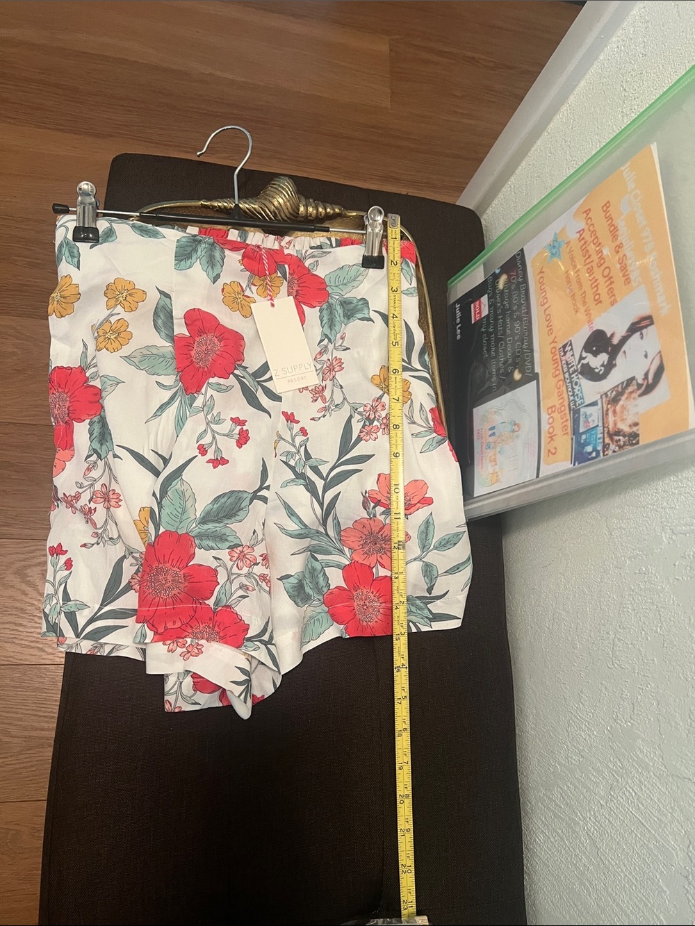#2210**Floral Drawstring Women's Skort - White with Red & Yellow Blooms - Picture 5 of 16